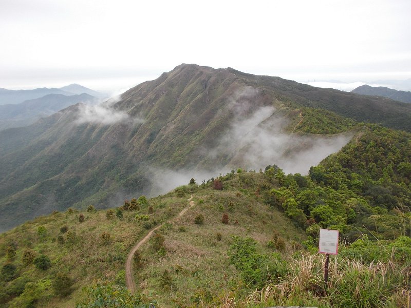 081.JPG - 黃嶺及犁壁山          